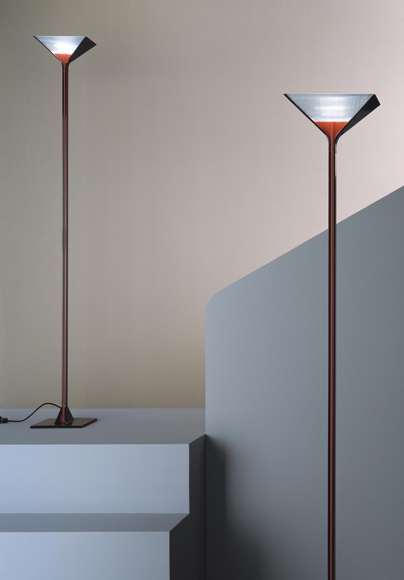 Flos-013