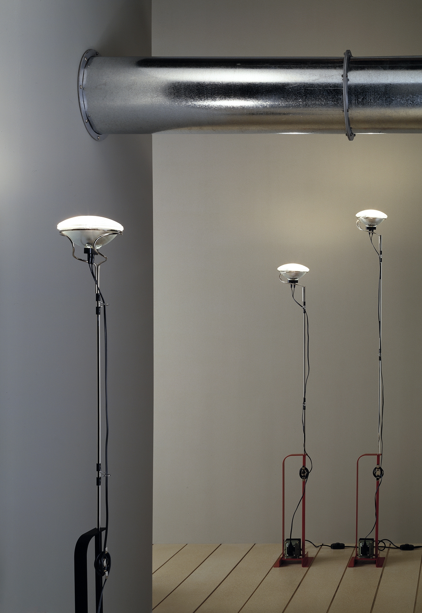 Flos-017