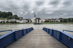 Pontile-e-citta-sul-Danubio_PH-LEO-TORRI-STUDIO