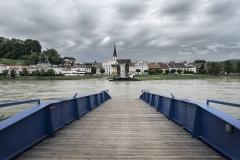 Pontile-e-citta-sul-Danubio_PH-LEO-TORRI-STUDIO